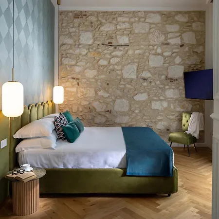 Casa Miranda Boutique * Syracuse